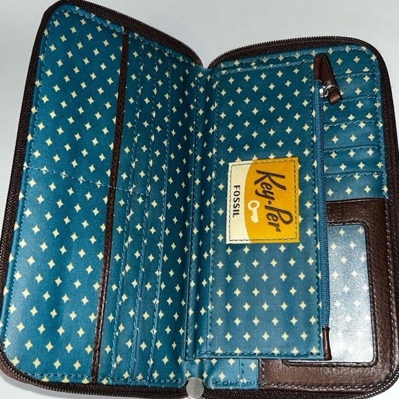 Euc condition vintage fossil key per zip around cow hide leather wallet - Picture 7 of 11